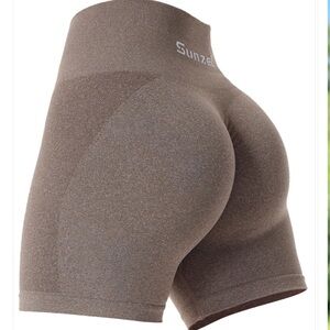 SUNZEL
Butt Scrunch Seamless Shorts